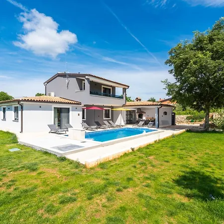 Vala Villa Orbanići